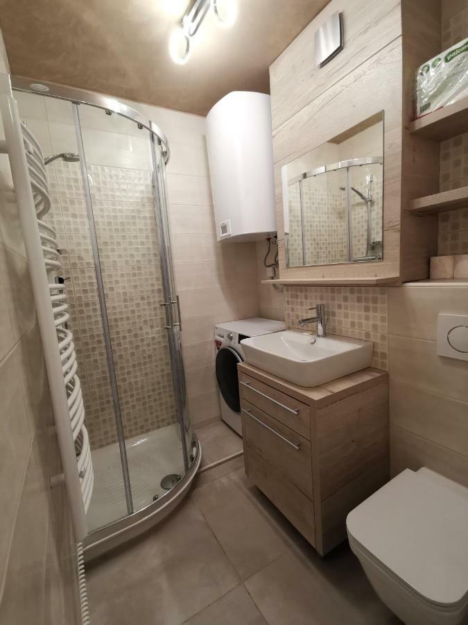 Studio Apartment Jez Бовец Екстер'єр фото
